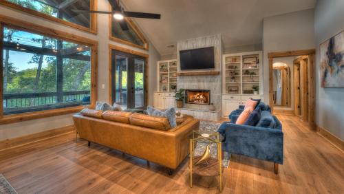 Summit Comfort in Ellijay, USA