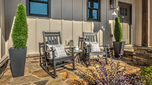 Summit Comfort in Ellijay, USA