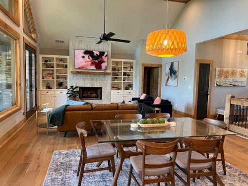 Summit Comfort in Ellijay, USA