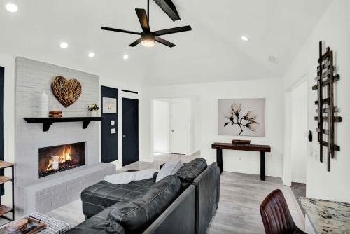 Cozy Parkside Home in Frisco, USA