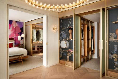 The BoTree London, Curio Collection by Hilton, London (photo 9)