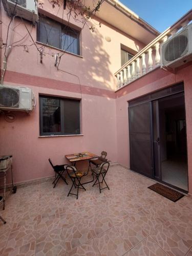 GEX Guest House, Tirana (foto 9)