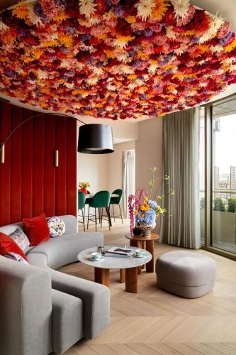 The BoTree London, Curio Collection by Hilton, London (photo 8)