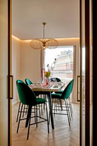 The BoTree London, Curio Collection by Hilton, London (photo 7)
