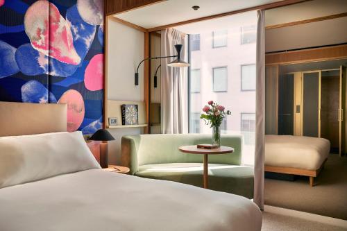 The BoTree London, Curio Collection by Hilton, London (photo 4)