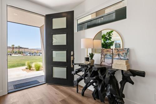 The Sapphire Blanc home - image 6