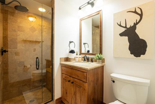 Luxury Amenities & Year-Round Recreation at Deer Valley Grand Lodge 307!