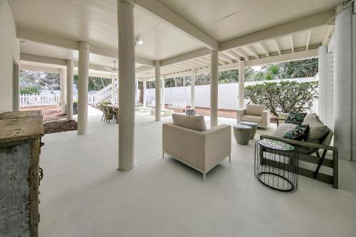 Blue Mountain Home with 2 Masters and a Private Pool while only 300 ft to Beach