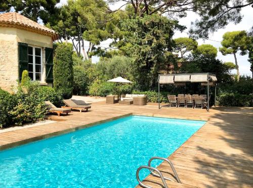 Lovely fully renovated provencal Villa - Location saisonnière - Grasse