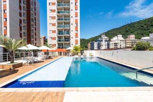 Exterior view, Enseada - Piscina, Mercado, Wifi, AC in Vila Julia