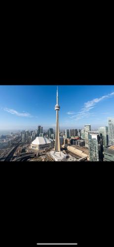 DOWNTOWN, LUXURY CONDO, CN TOWER, ROGERS CENTER, SCOCIA ARENA, UNOBSTRUCTED VIEW, Toronto (foto 10)