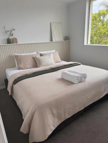 Penthouse with private Rooftop on the Broadwater