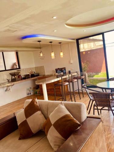 Villa Mirlo – Escondite de Lujo en Quito in Rumipamba