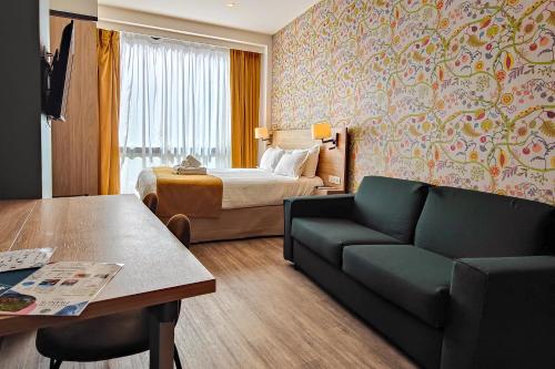 room detail thumbnail 0