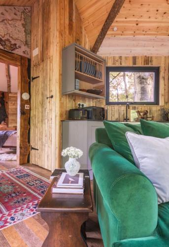 Unique Secluded Romantic Treehouse in Cornwall, sleeps 2 Unique Secluded Romantic Treehouse in Cornwall, sleeps 2