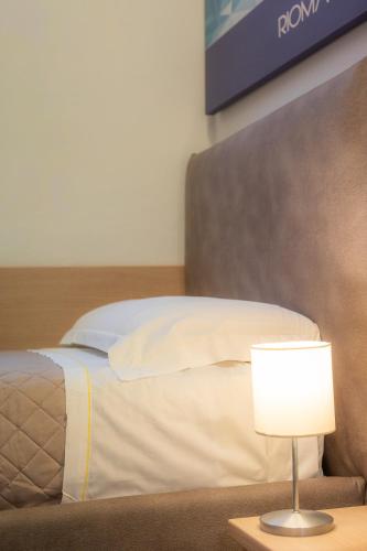 Single Room image 4