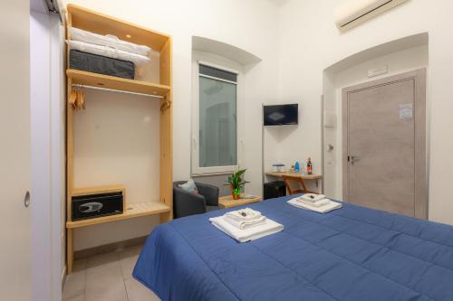 Double or Twin Room image 3