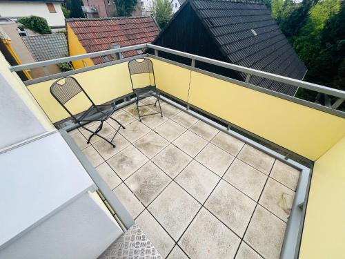 陽台/露台, Entire House l 12 Beds l 8 Room l Floor-Heating l WiFi in 利普施塔特市中心