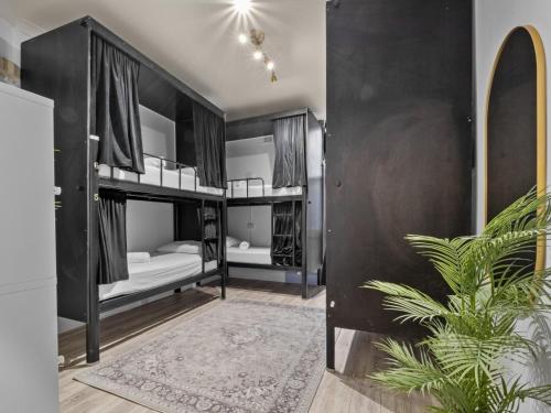 Azzurro Pod Hotel Darling Harbour in Darling Harbour