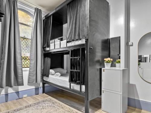 AZZURRO POD HOTEL Darling Harbour- Near ICC - image 14