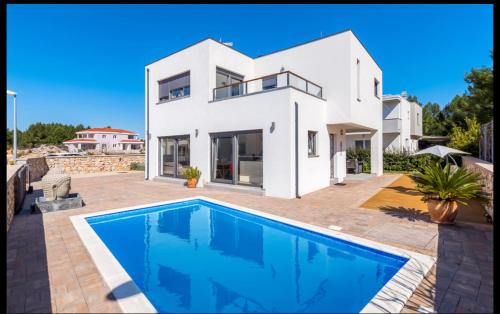 Villa Tara
