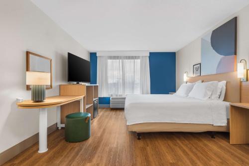 Wingate by Wyndham Winchester - image 9