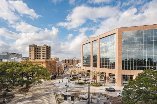 Origin Baton Rouge, a Wyndham hotel