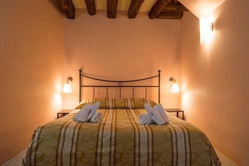 Lovely flat with canal view near Rialto Bridge, Venezia (foto 5)