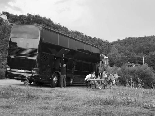 Bus Hotel On The Go, Tirana (Foto 9)