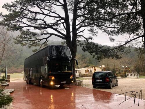Bus Hotel On The Go, Tirana