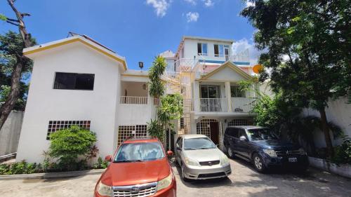 . One Bedroom Suite in Peguy-Ville