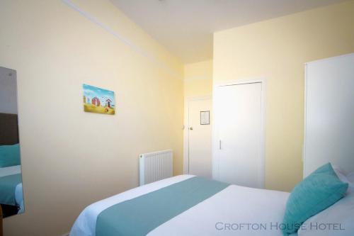 Double Room with Private Bathroom image 4