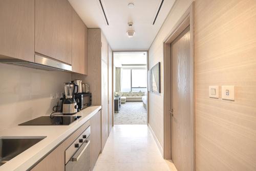 The Palm Tower Luxurious Studio Panoramic Palm View - Direct Nakheel Mall Access - image 6