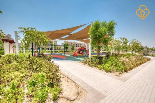Keysplease Beautiful 3 B/R Villa With Garden Serena - image 11