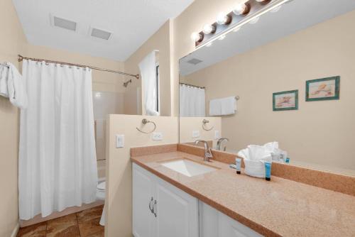 Beach Side- Harbor View by RealJoy Vacations - image 6