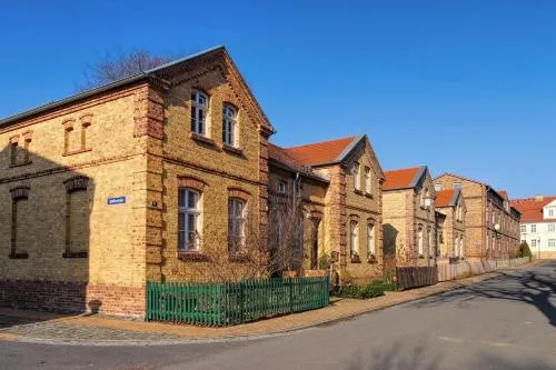 Glashüttchen mit 2 Schlafzimmern, Sauna und schönem Garten in Annahütte, Deutschland