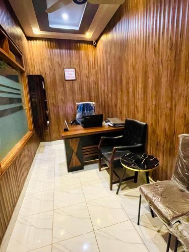 Airport Hotel Bed & Rest - image 9
