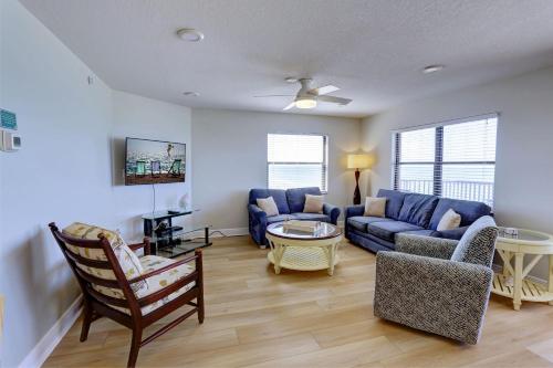 Emerald Isle 502 - Premier in St Pete Beach, USA