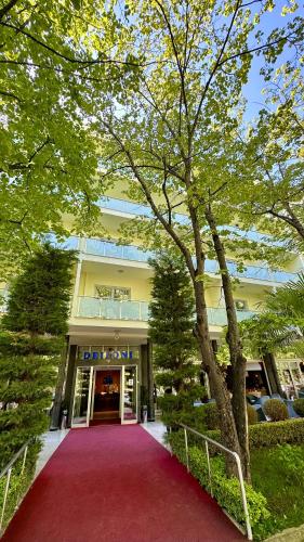 . Hotel Driloni