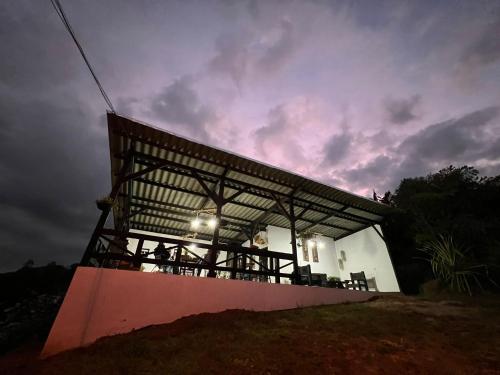 . Hostal Restaurante Checha Dapa