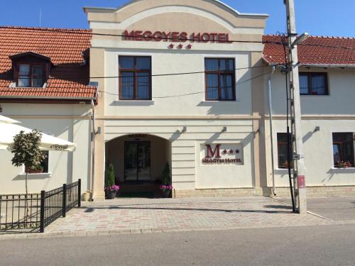 Meggyes Hotel