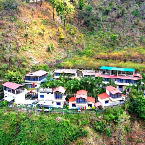 Baandal River Resort Maldevta