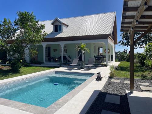 zest caraibes villa vue montagne