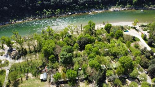 Camp des Gorges - Camping Nature - Camping - Vallon-Pont-d'Arc