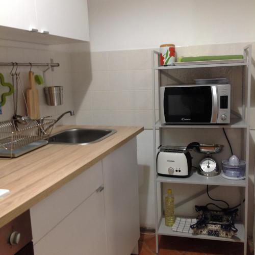 Lovely apartment close to leaning tower - Tap to explore photos