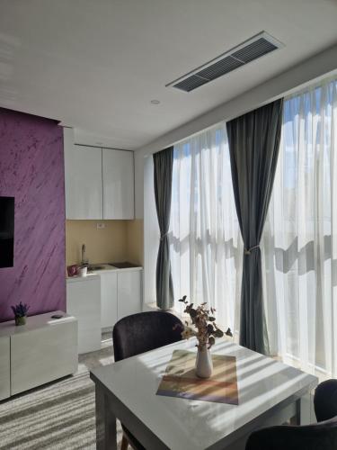 ห้องครัว, Apartmani Maksa in กรากูเจวัค
