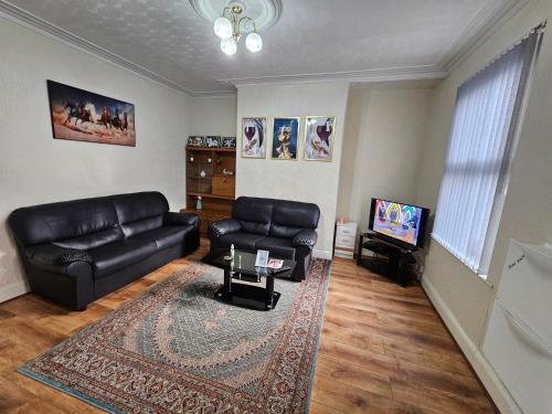 Bright sunny, double bed with garden, TV and Wi-Fi, Leeds (Foto 7)