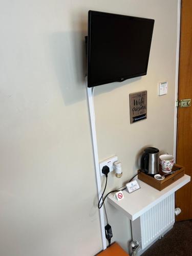 Willows Guest House - image 2