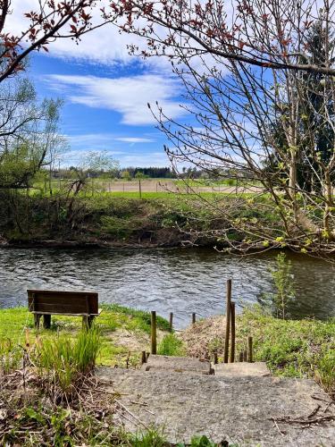 Garten Apartment am Fluss