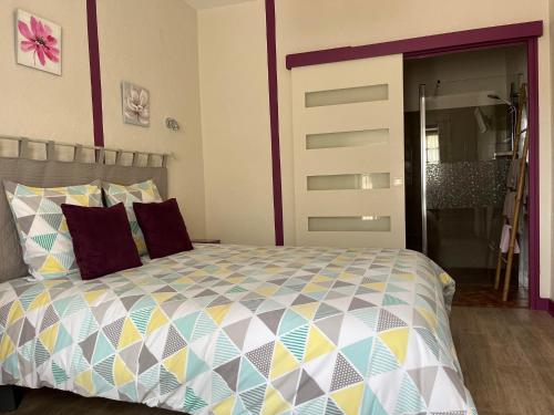 1 queen bed